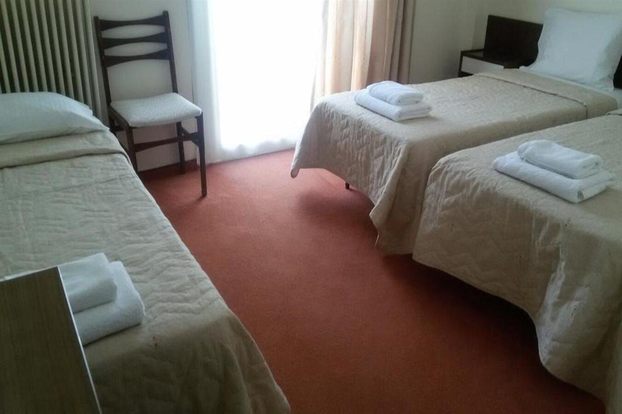 Arion Hotel لوتراكي المظهر الخارجي الصورة